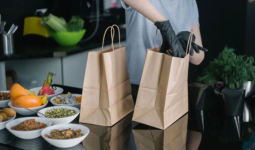 Nifty features to streamline online food delivery management